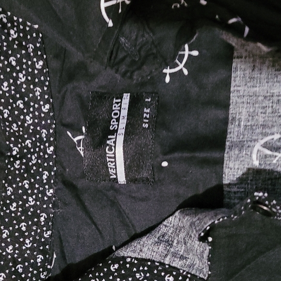 Vertical Sport button down - Picture 3 of 4